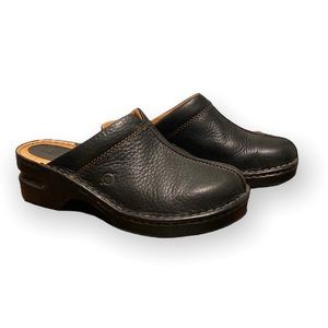 Born black open back clogs size 8
